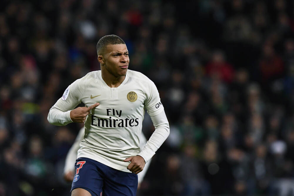 贸易战暂停，美方猛然惊醒：中国真正令美国忌惮的，原来不是经济